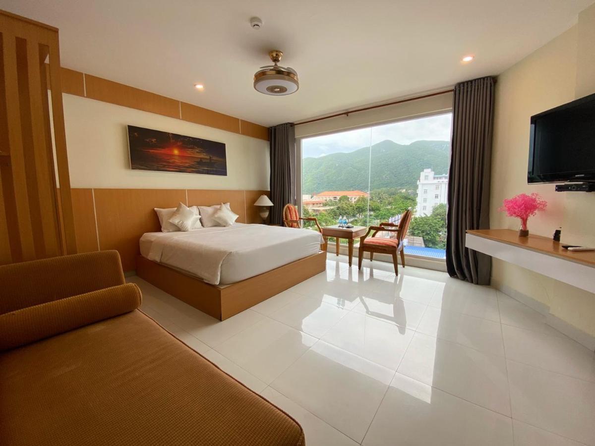 Conson Hotel Chi Khu Co Ong Екстериор снимка