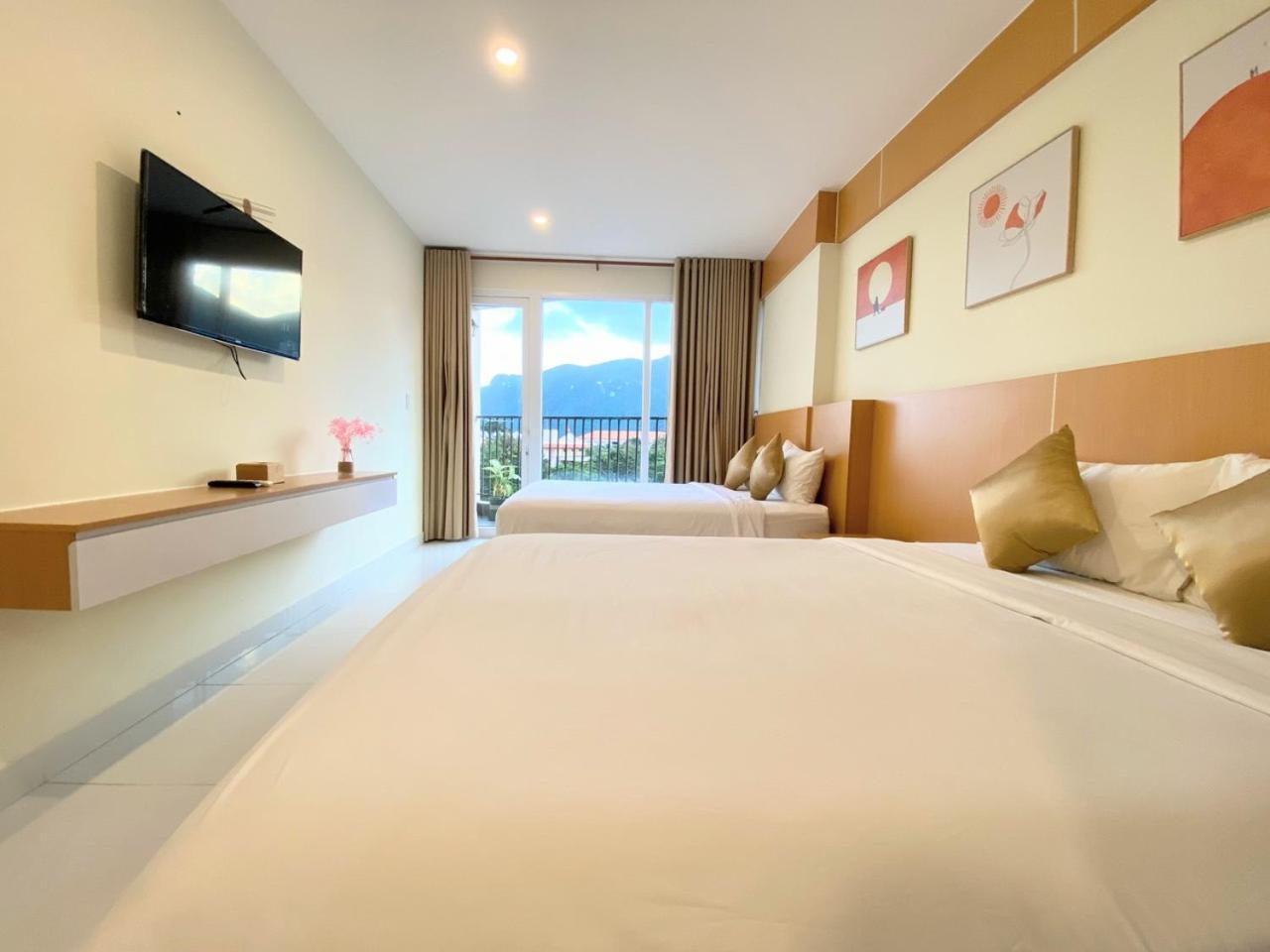 Conson Hotel Chi Khu Co Ong Екстериор снимка