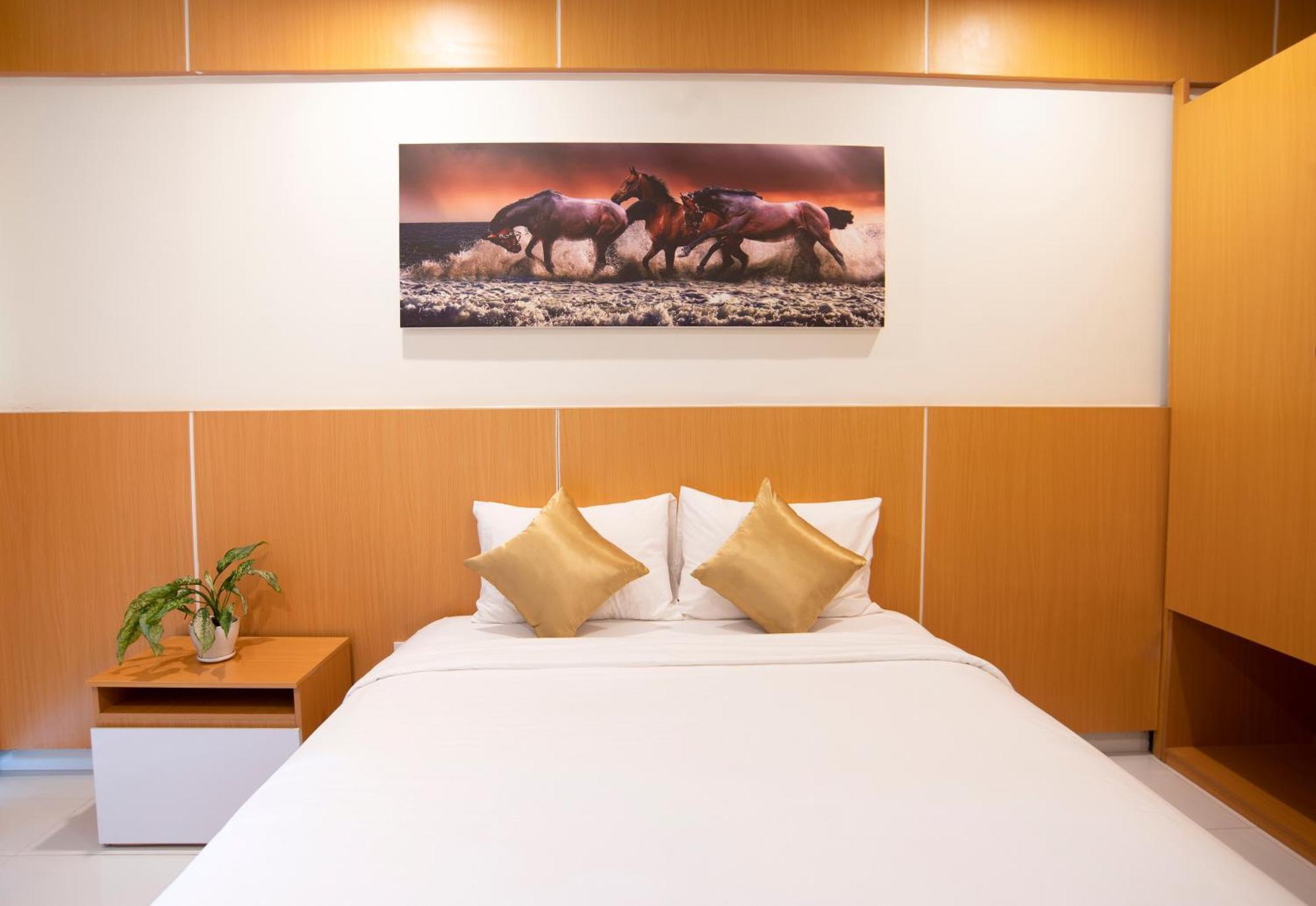 Conson Hotel Chi Khu Co Ong Екстериор снимка