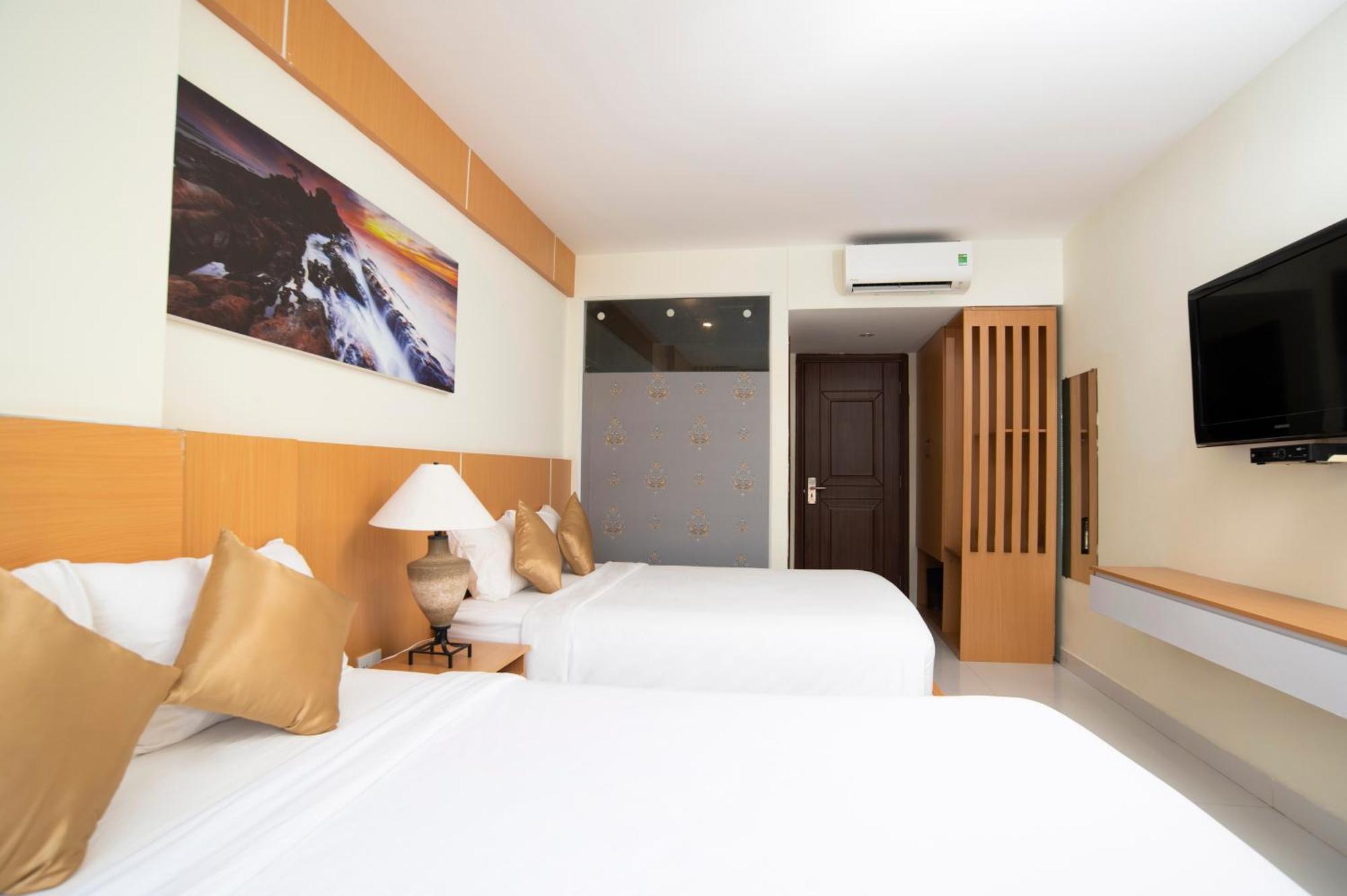 Conson Hotel Chi Khu Co Ong Екстериор снимка