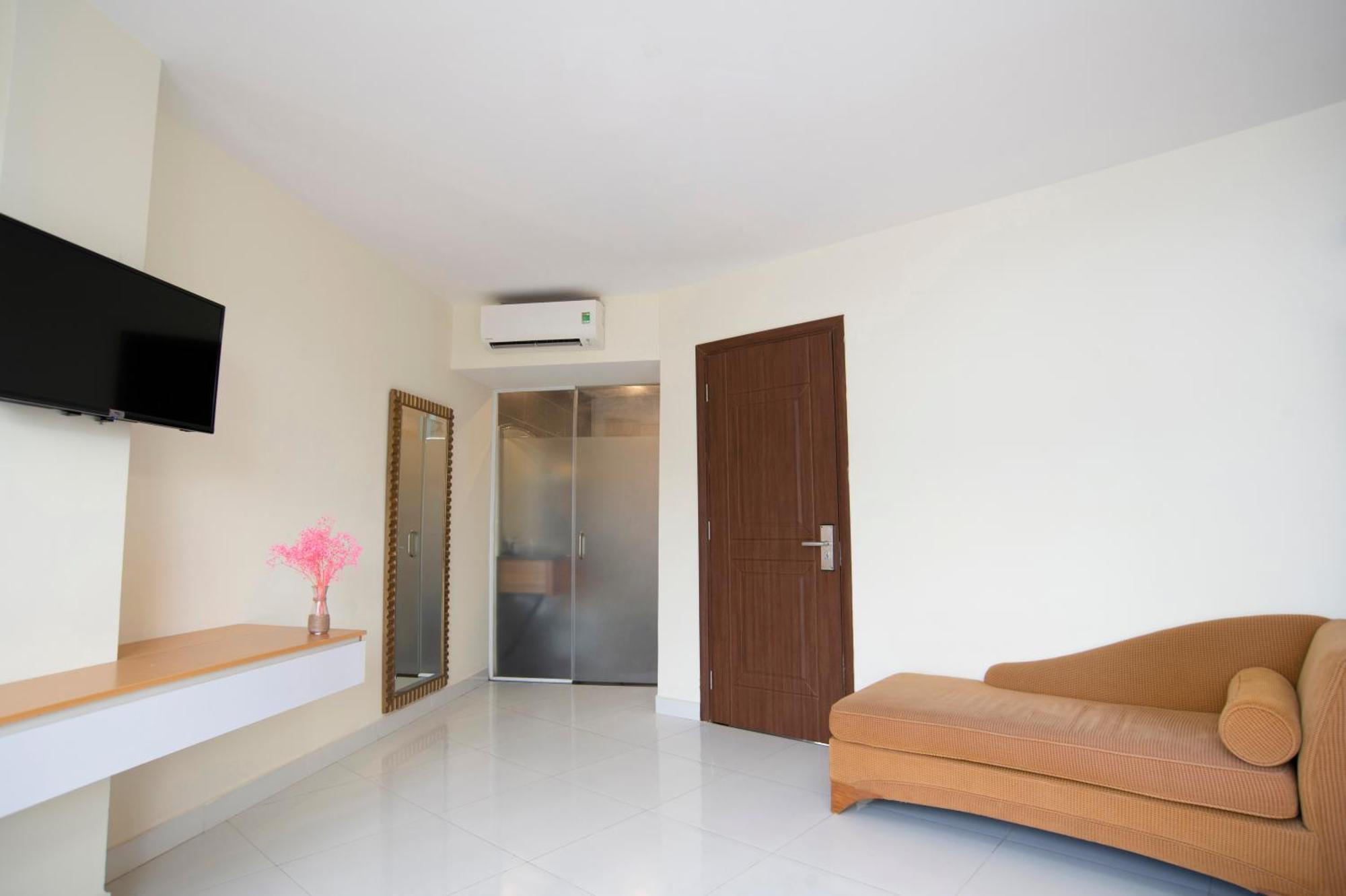 Conson Hotel Chi Khu Co Ong Екстериор снимка