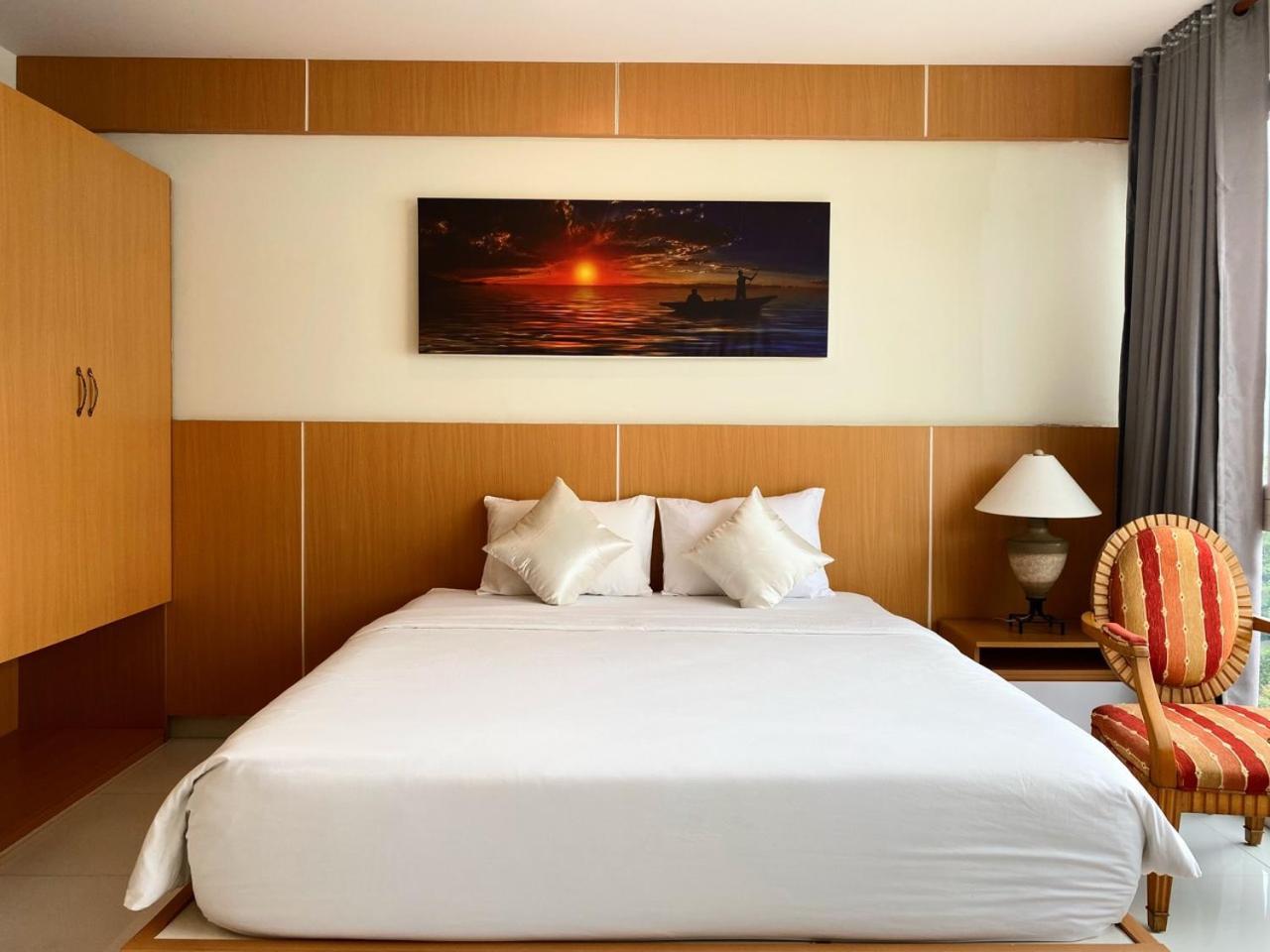 Conson Hotel Chi Khu Co Ong Екстериор снимка