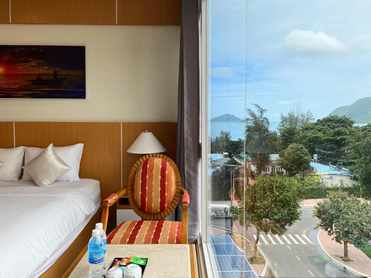 Conson Hotel Chi Khu Co Ong Екстериор снимка