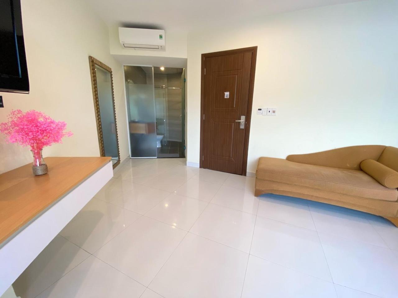 Conson Hotel Chi Khu Co Ong Екстериор снимка